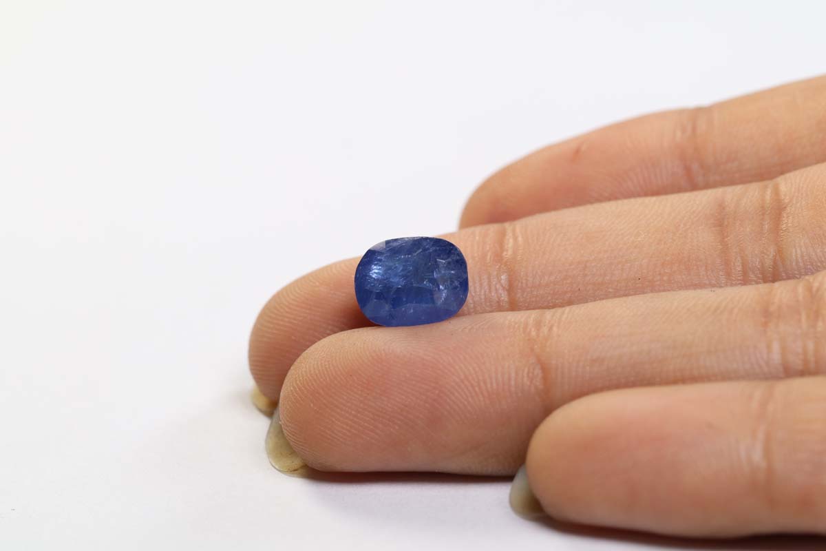 Blue Sapphire 4.3 Ct.