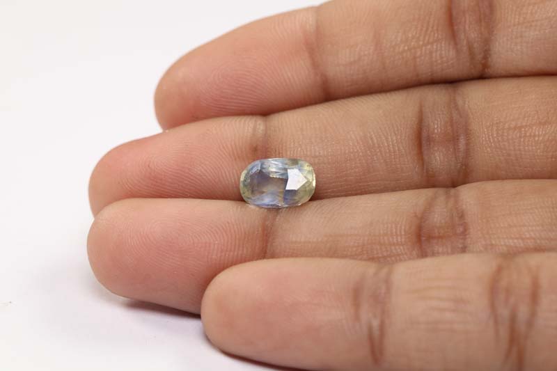 BSP6759 3 Blue Sapphire 4.38 Ct.