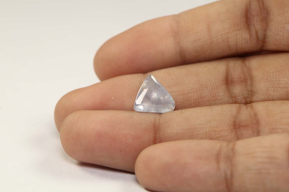 Blue Sapphire 4.41 Ct. Blue Sapphire 4.41 Ct.