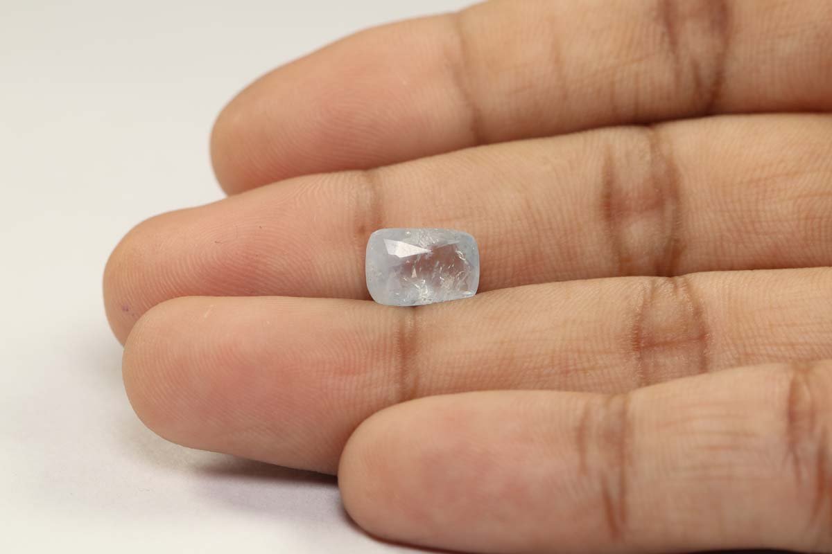 BSP6879 3 Blue Sapphire 3.92 Ct.