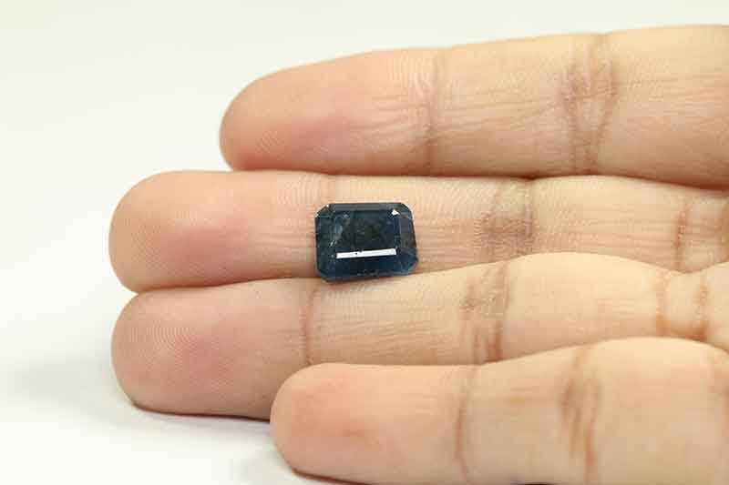 BSP7253 3 Blue Sapphire 7.04 Ct.