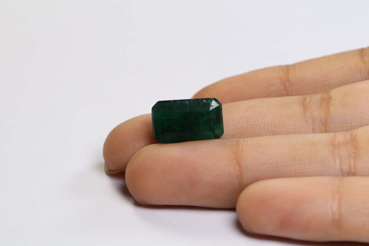 EMR10020 3 Emerald 5.56 Ct.