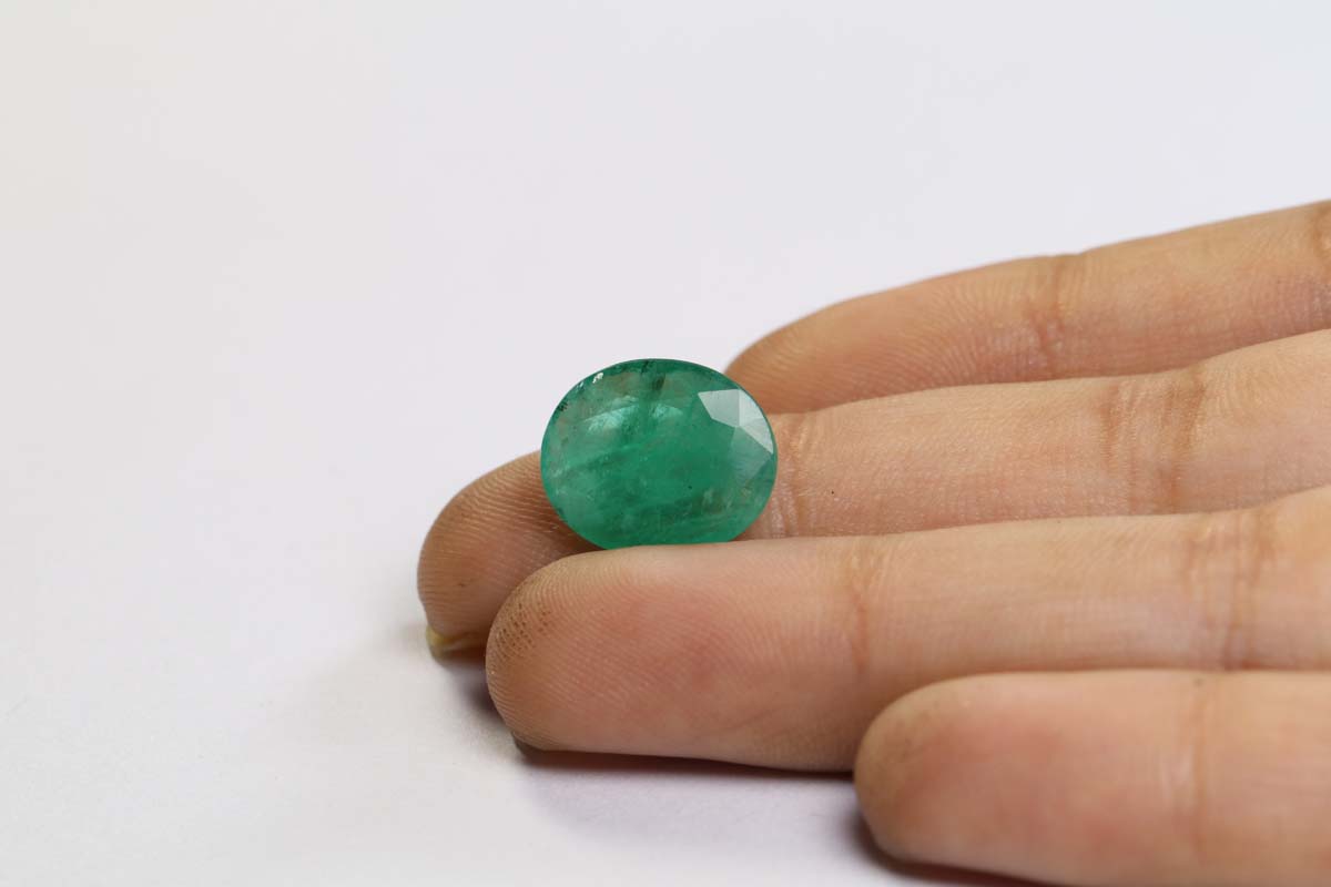 EMR10030 3 Emerald 5 Ct.