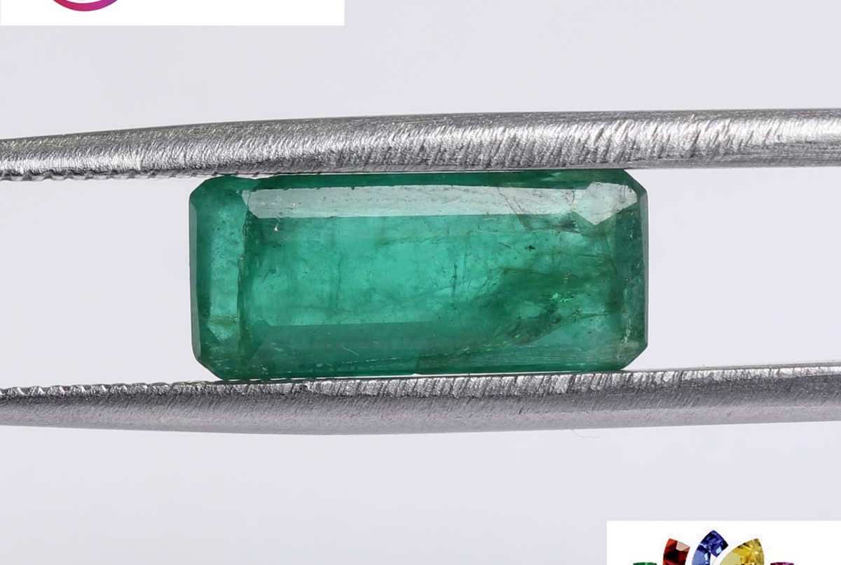 Emerald 2.6 Ct.