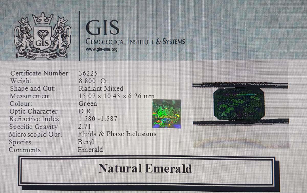 Emerald 8.8 Ct. 5 EMR10129 4 Emerald 8.8 Ct.