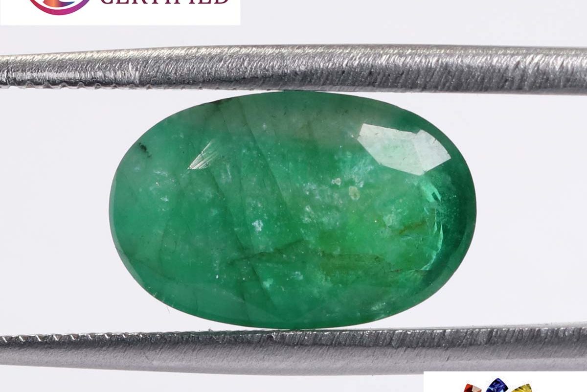 Emerald 4.3 Ct.