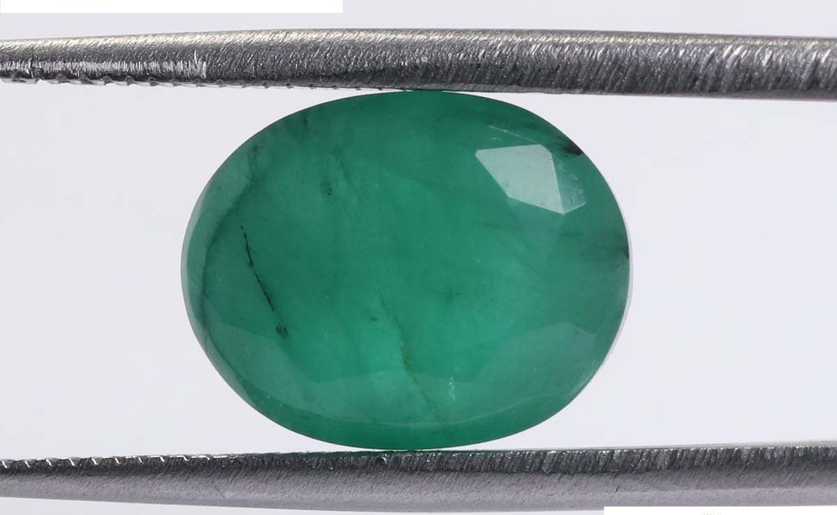Emerald 5.45 Ct.