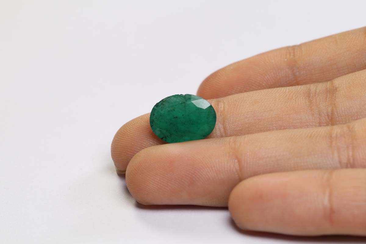 EMR10260 3 Emerald 3.55 Ct.