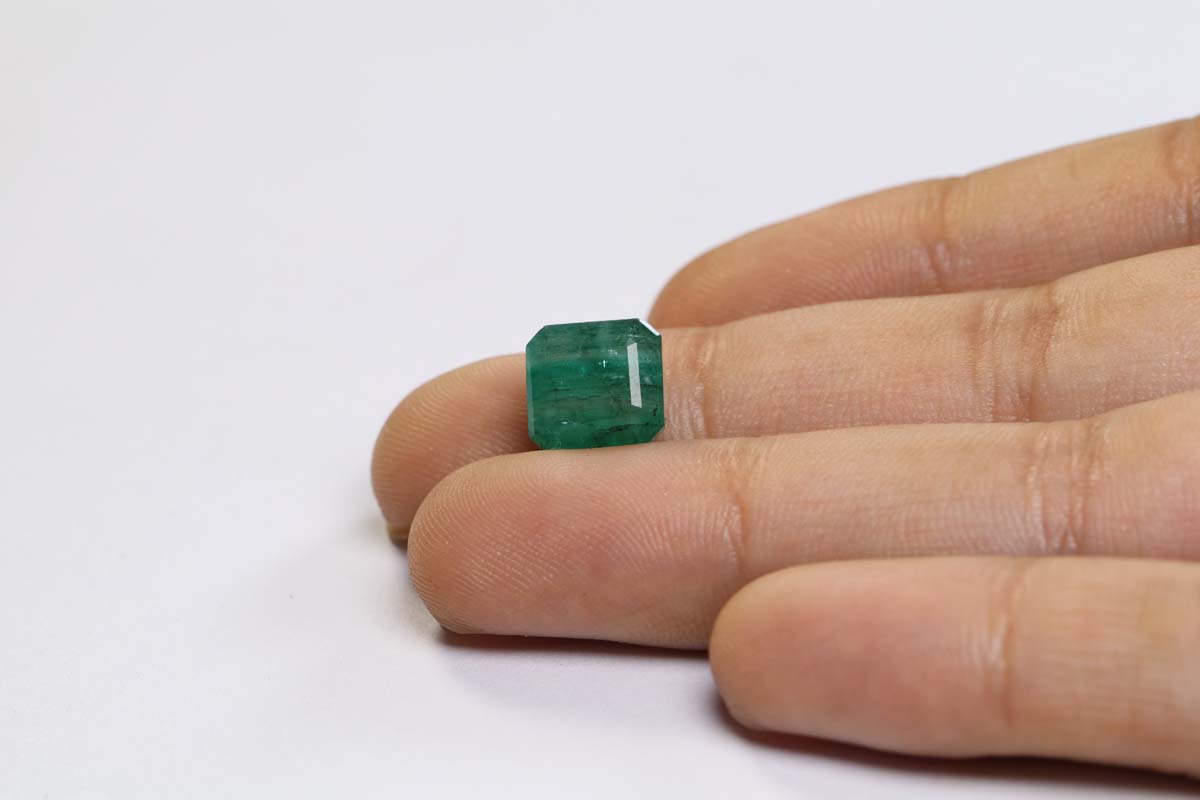 EMR10287 3 Emerald 4.1 Ct.