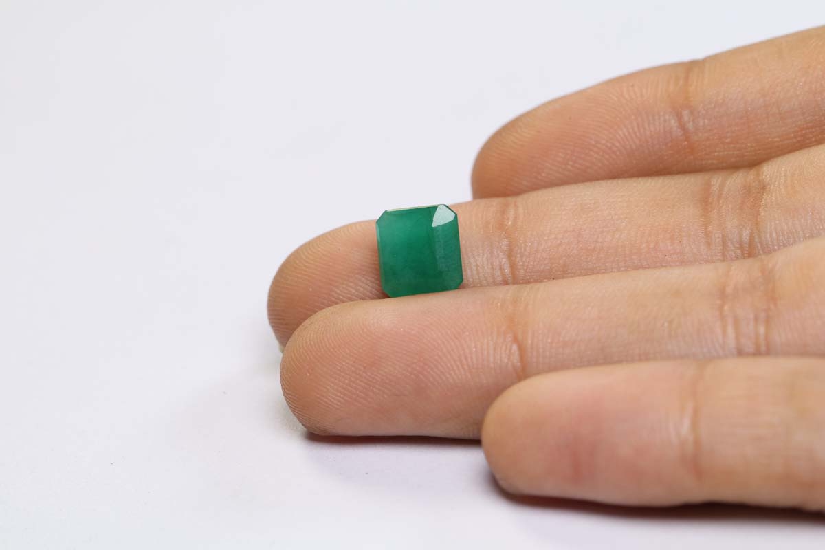 EMR10298 3 Emerald 2.23 Ct.