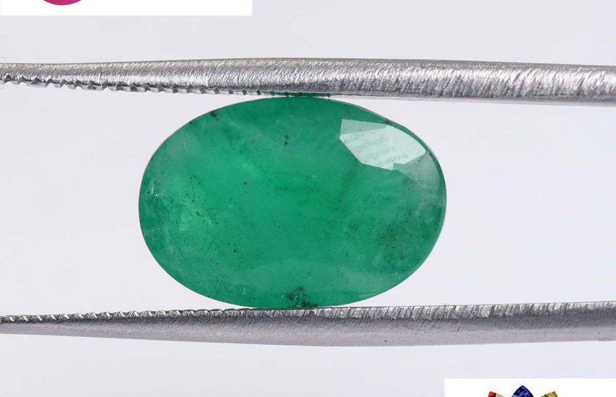 Emerald 4.42 Ct.
