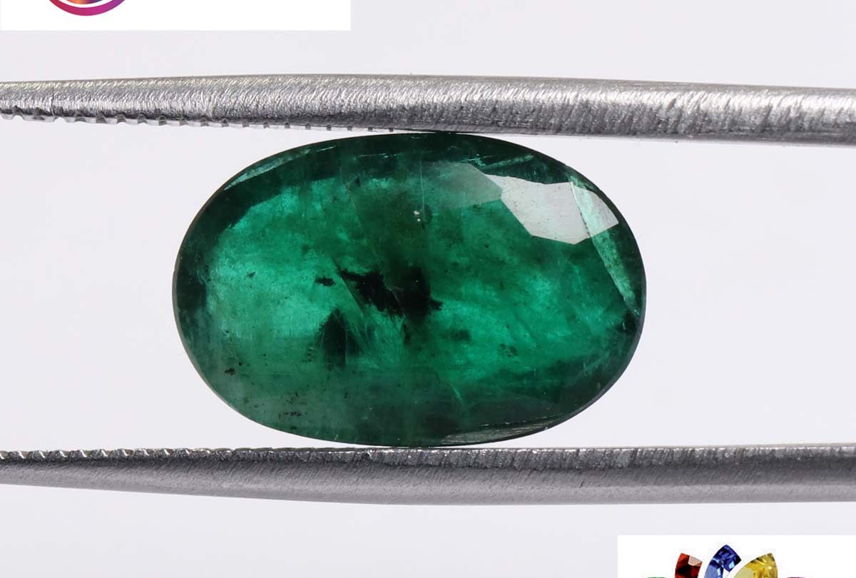 Emerald 4.21 Ct.