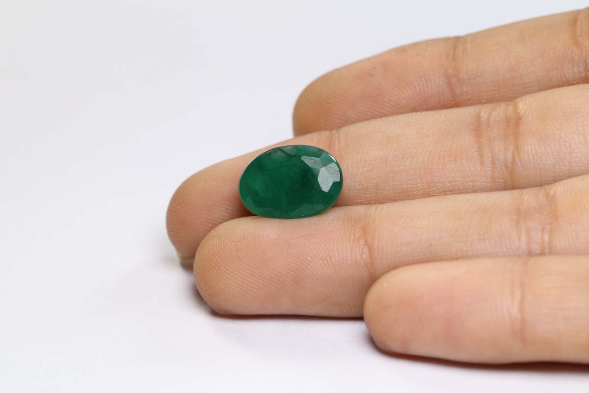 Emerald 5.26 Ct.