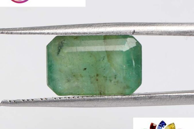 EMR11830 1 e1681721097642 Emerald 4.5 Ct.