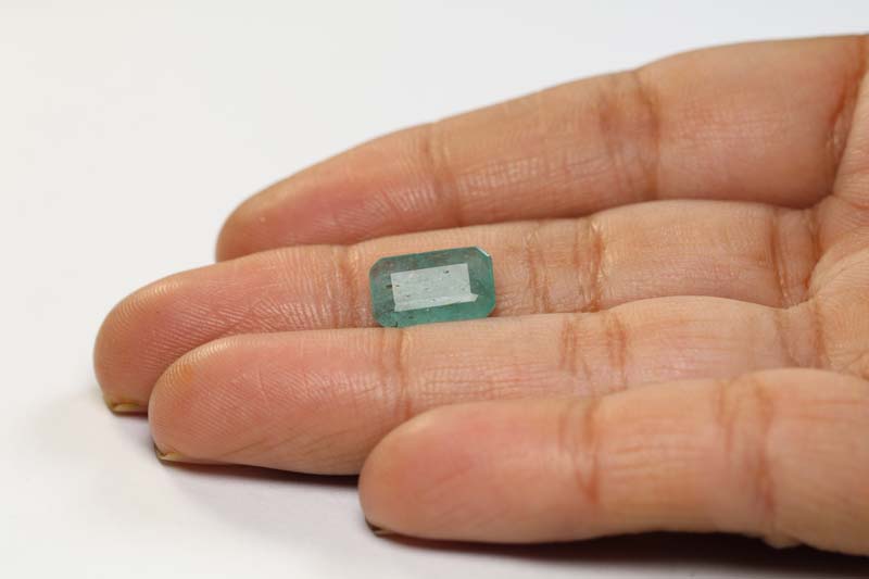 EMR11843 3 Emerald 3.11 Ct.