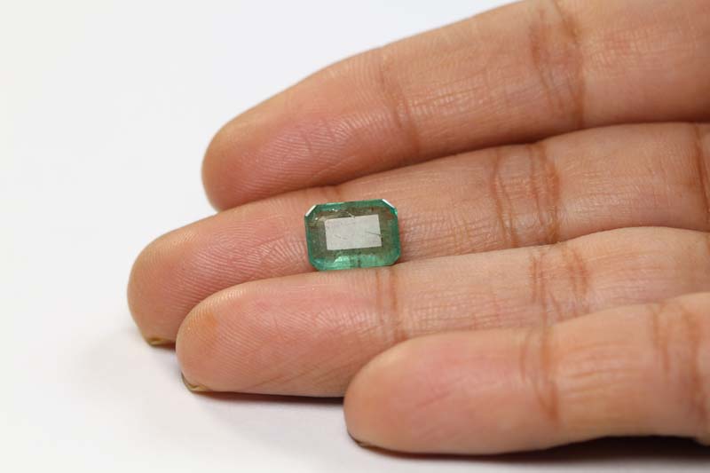 EMR11848 3 Emerald 3.19 Ct.