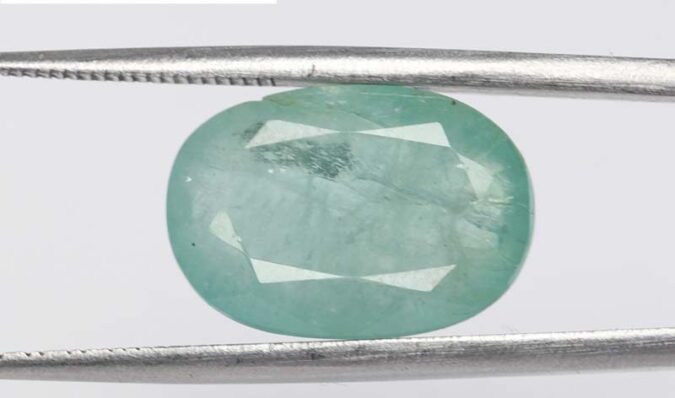 Emerald 9.72 Ct. 1 EMR11883 1 e1681792517256 Emerald 9.72 Ct.