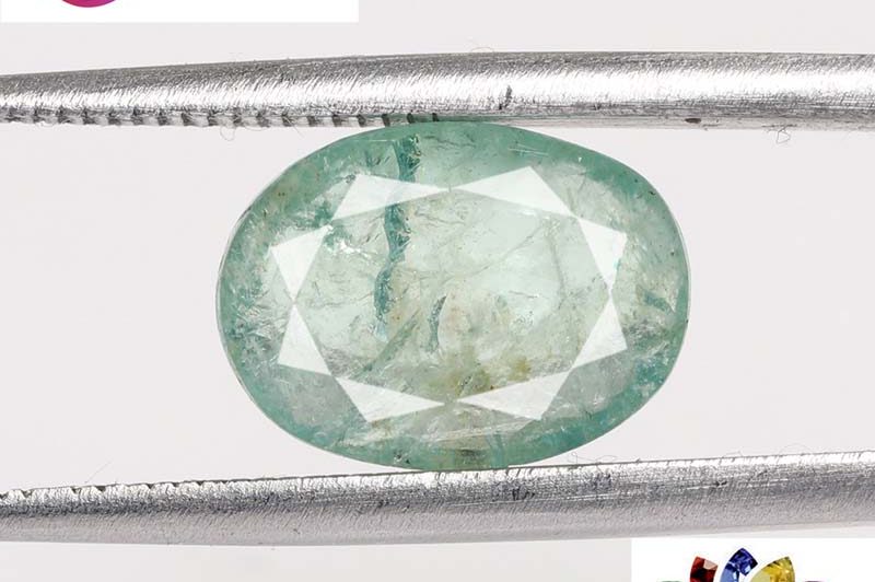 Emerald 3.27 Ct.