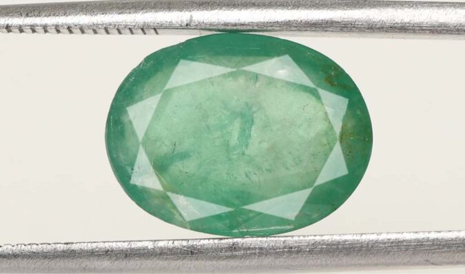 Emerald 4.35 Ct. 1 EMR12354 1 e1682934876171 Emerald 4.35 Ct.