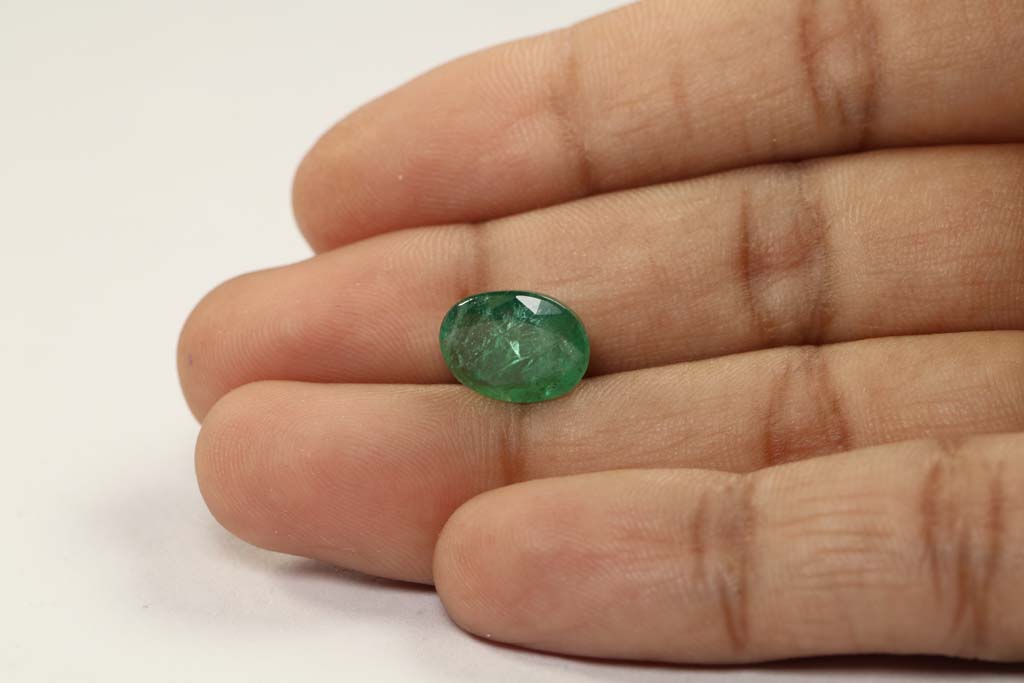 Emerald 3.96 Ct. 4 EMR12374 3 Emerald 3.96 Ct.