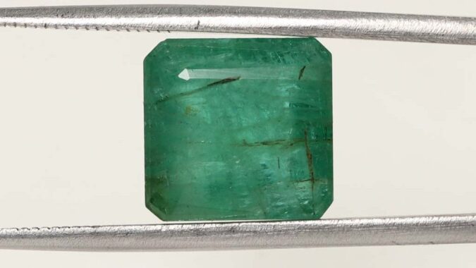 Emerald 7.34 Ct. 1 EMR12390 1 e1682937259209 Emerald 7.34 Ct.