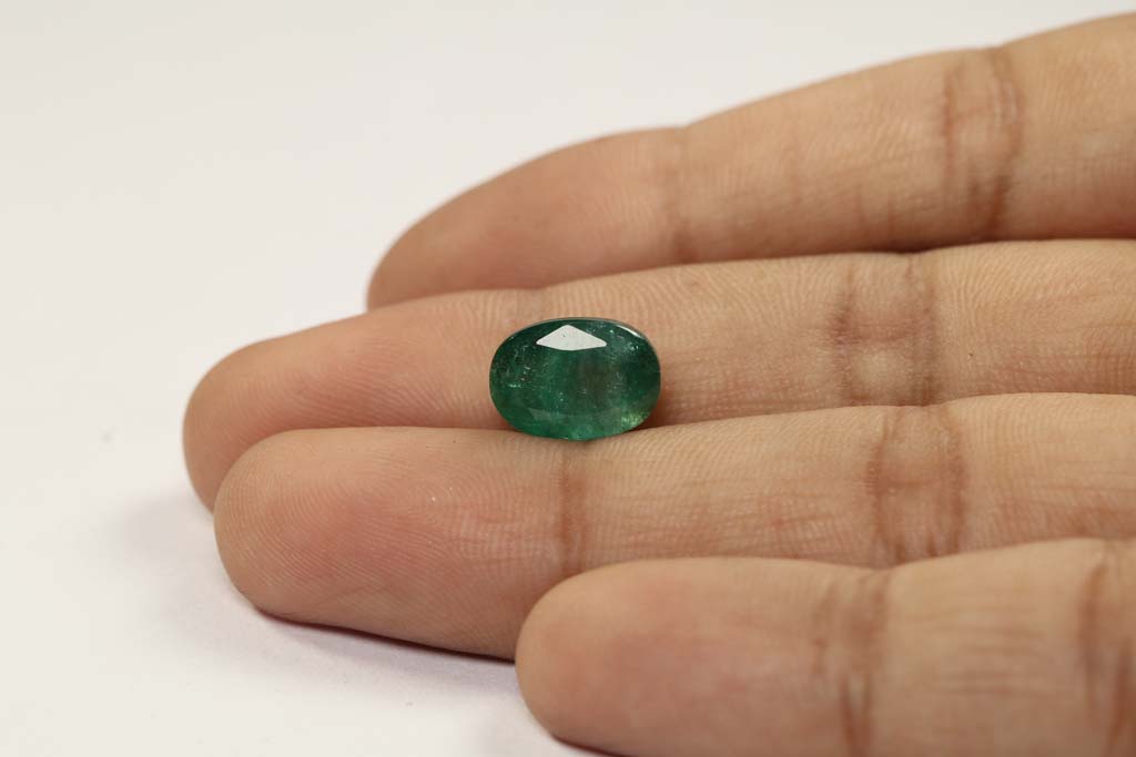 Emerald 4.02 Ct.