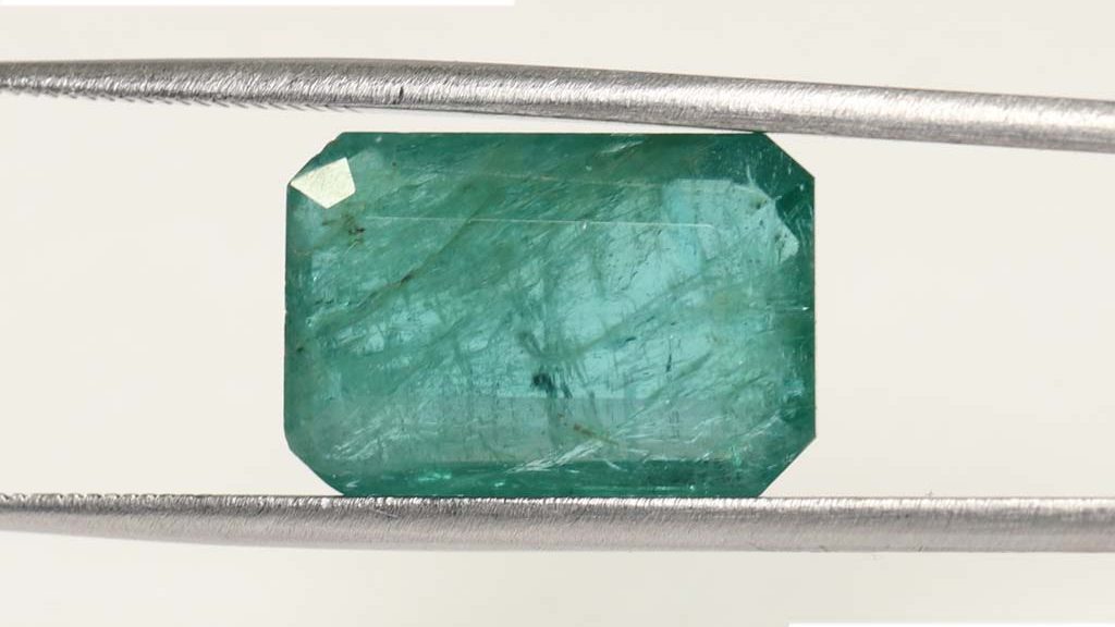 Emerald 10.55 Ct.