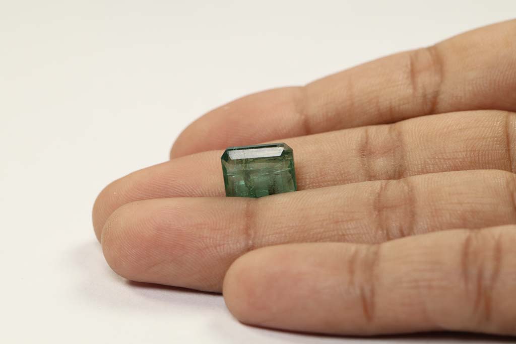 EMR12465 3 Emerald 5.34 Ct.