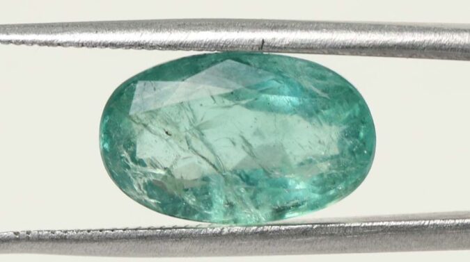 EMR12528 1 e1679047185968 Emerald 5.18 Ct.