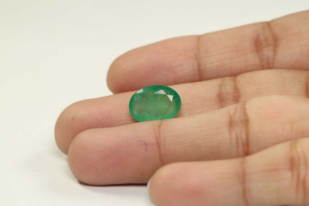 Emerald 4.35 Ct.