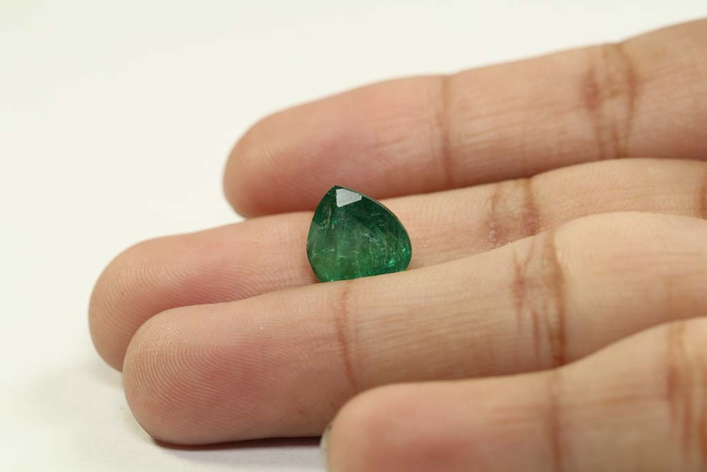 Emerald 4.9 Ct.