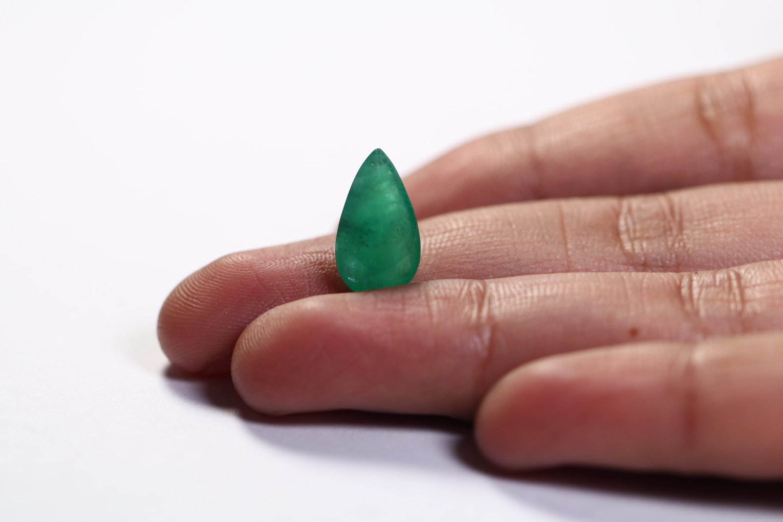 EMR7880 3 scaled 1 Emerald 3.12 Ct.