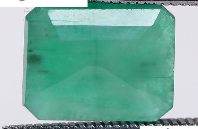 EMR7884 2 scaled 1 e1679910916927 Emerald 3.53 Ct.