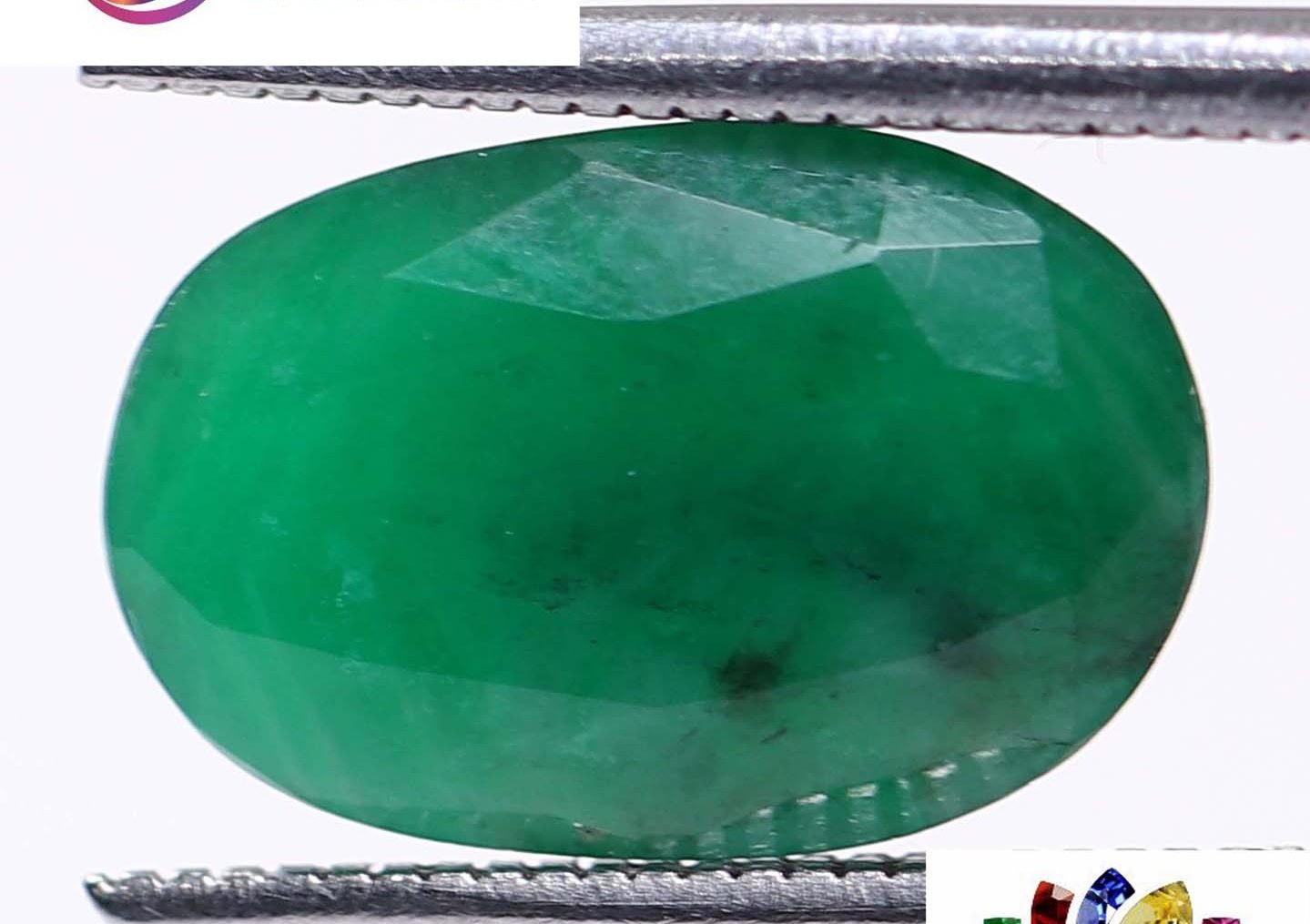 Emerald 4.56 Ct.