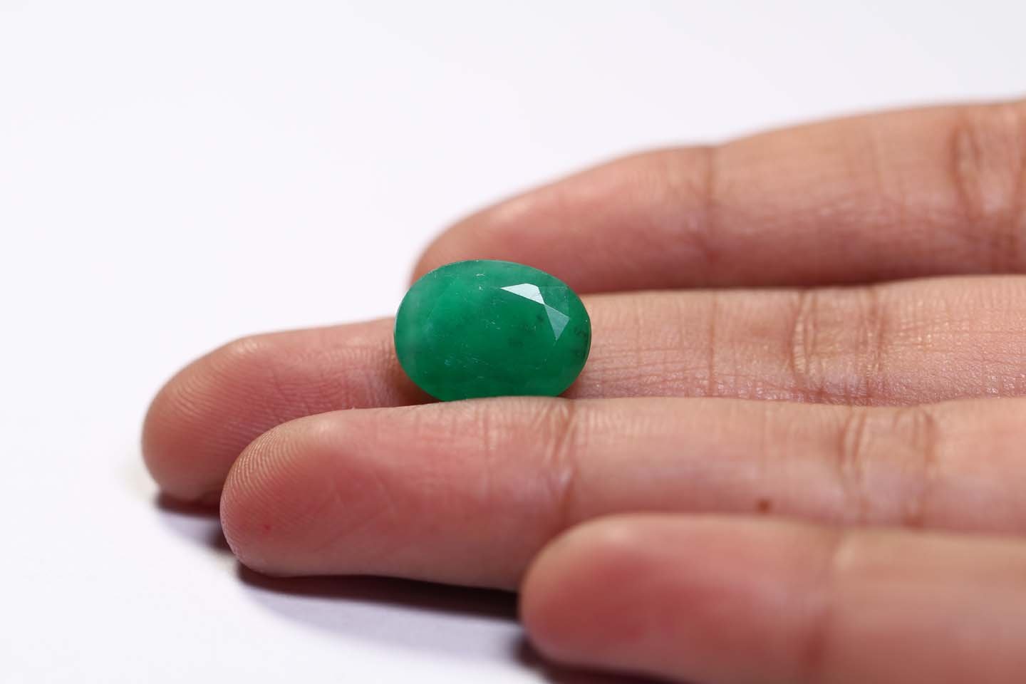 EMR7904 3 Emerald 5.31 Ct.