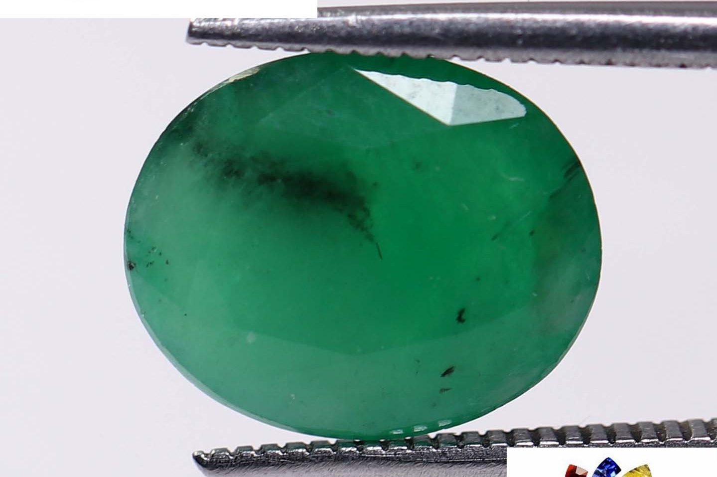 Emerald 3.87 Ct.