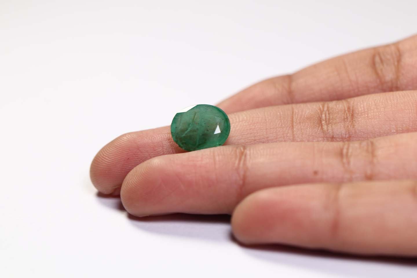 EMR7954 3 Emerald 3.7 Ct.