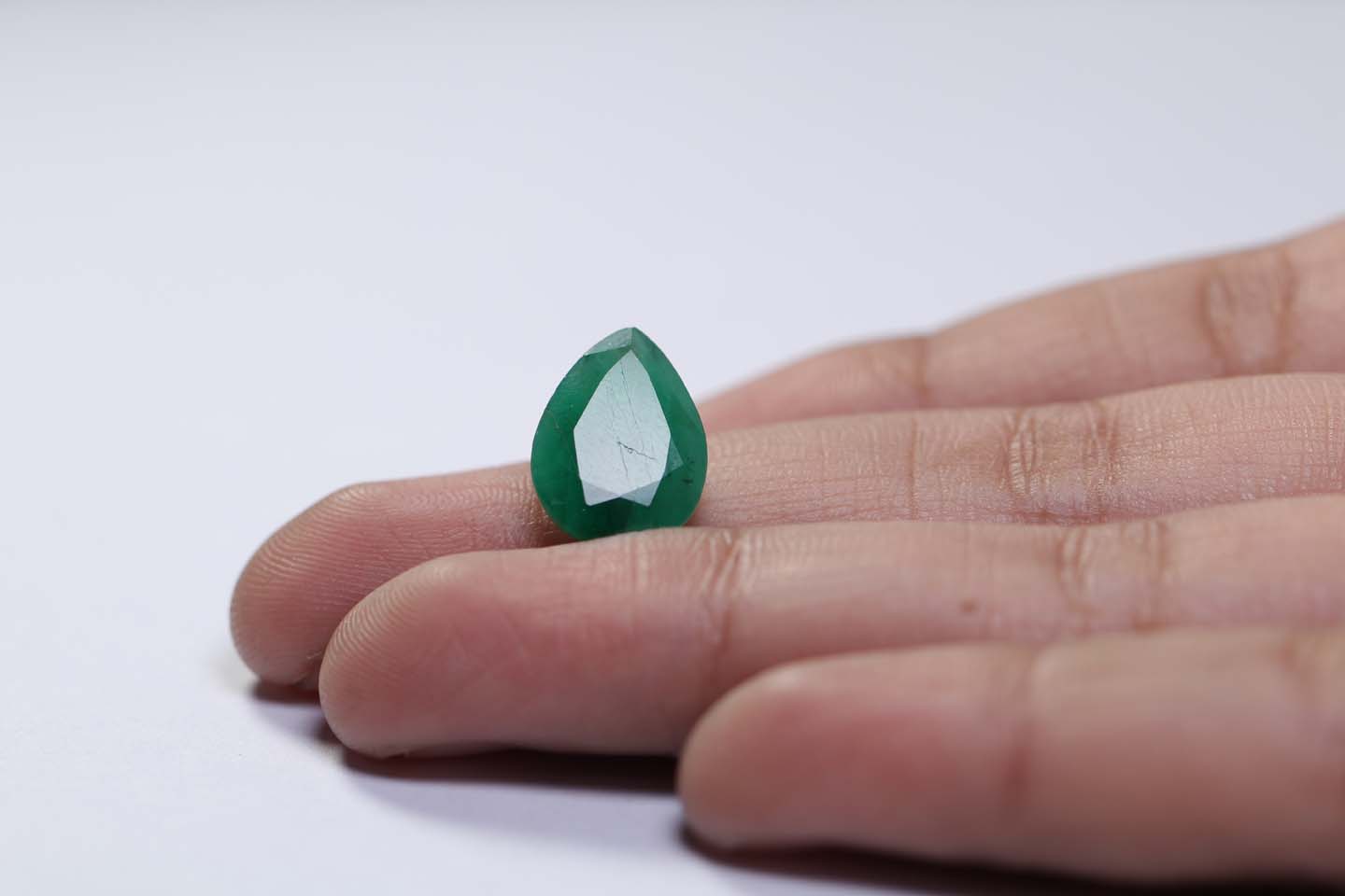 Emerald 4.87 Ct.