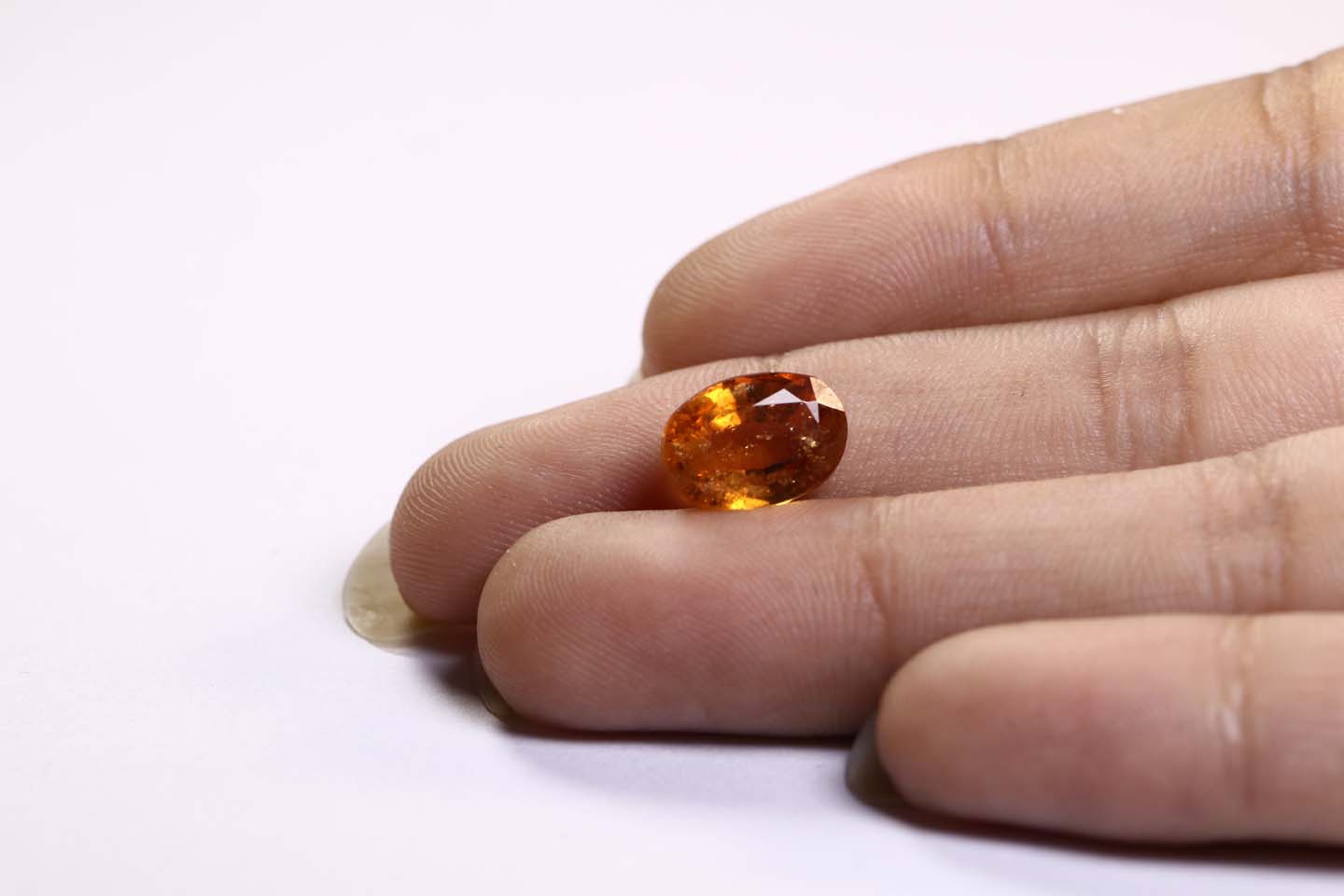 GMD4442 3 Hessonite (Gomed) 4.3 Ct.