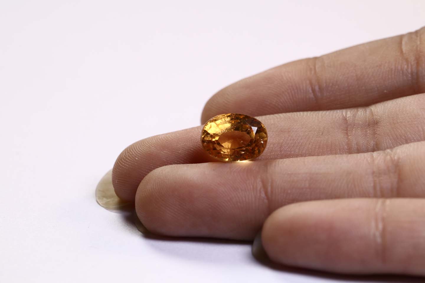 Hessonite (Gomed) 6.09 Ct. 4 GMD4444 3 Hessonite (Gomed) 6.09 Ct.