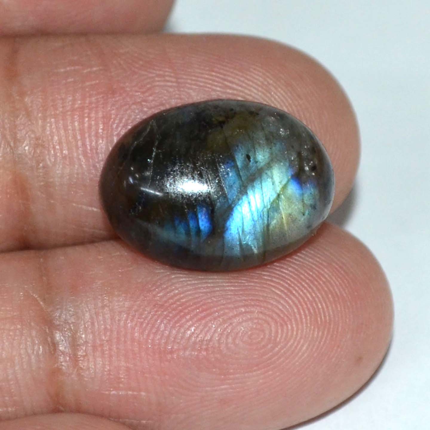 Labradorite 11.98 Ct. 4 LAB153 3 Labradorite 11.98 Ct.