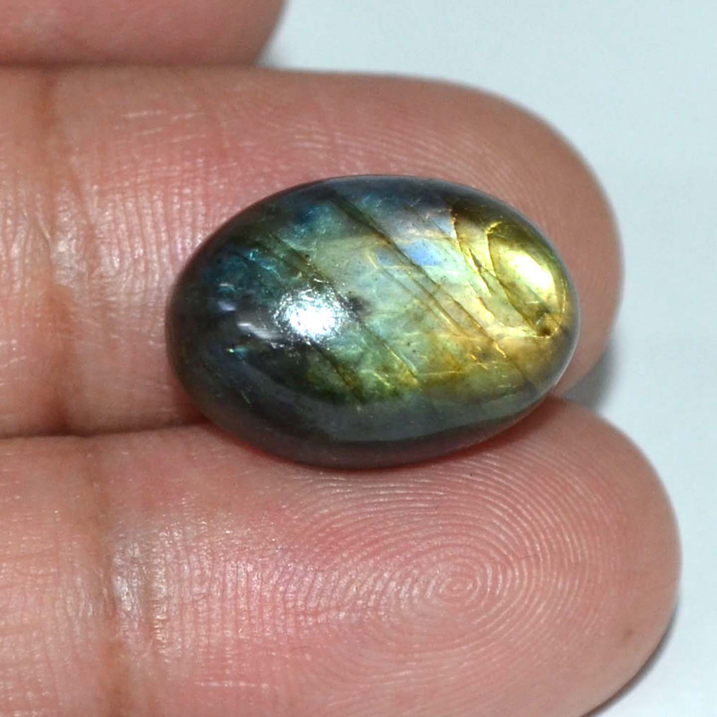 Labradorite 17.01 Ct.