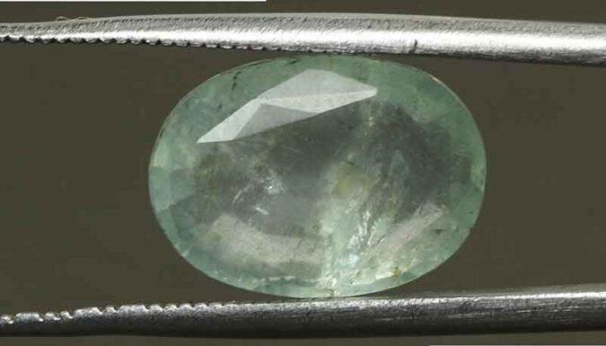 Aquamarine 3.98 Ct.