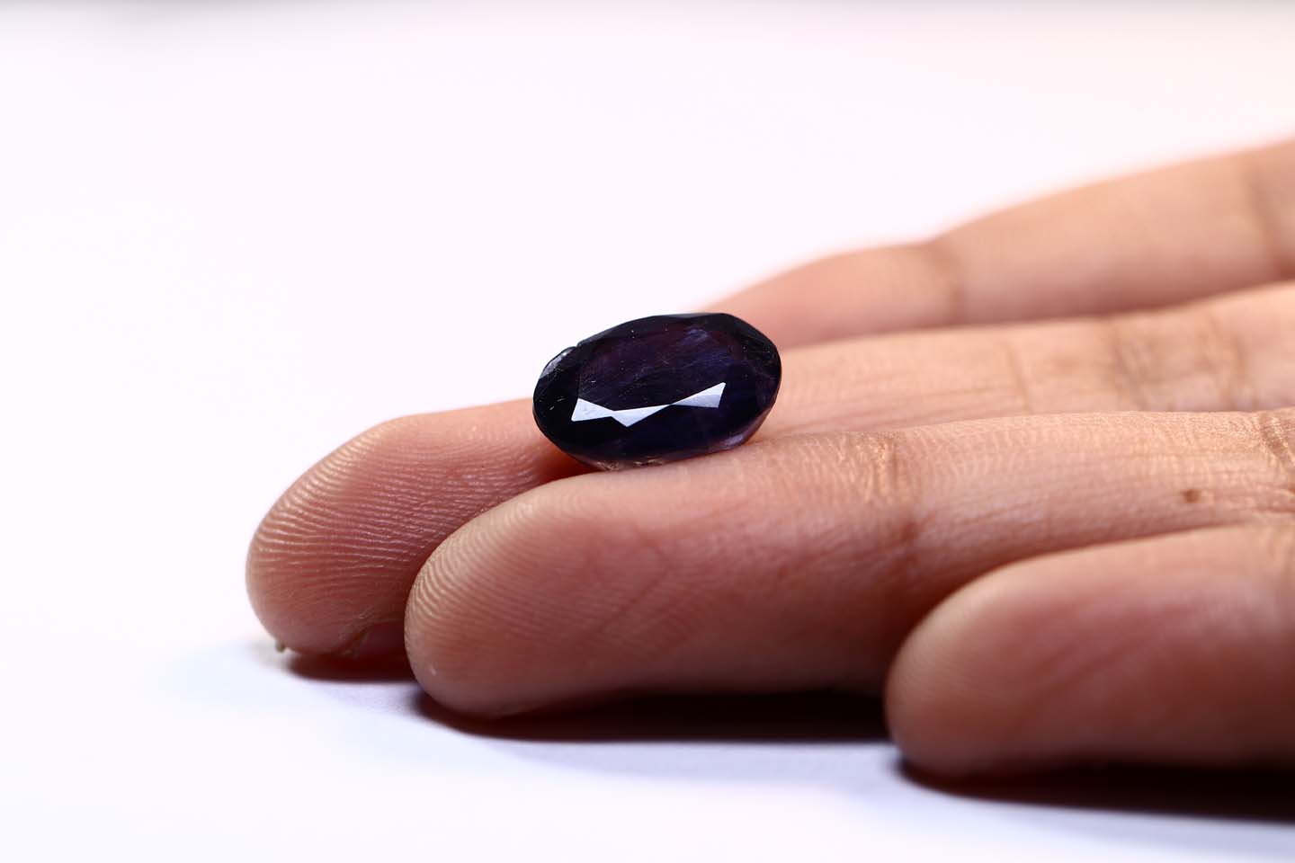 NIL954 3 Iolite(Nilli) 4.27 Ct.