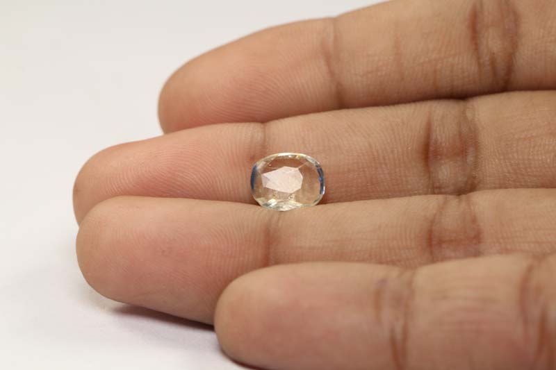 Sapphire 2.58 Ct. 4 NSP674 3 Sapphire 2.58 Ct.