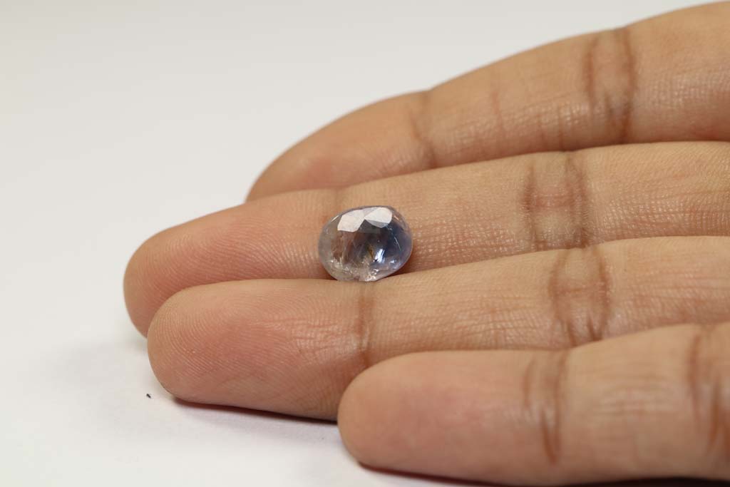 Sapphire 4.19 Ct. 4 NSP738 3 Sapphire 4.19 Ct.