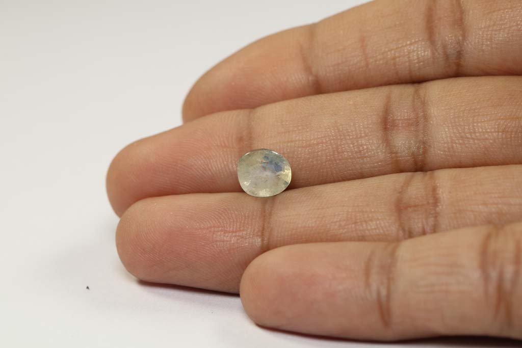 Sapphire 2.66 Ct. 4 NSP739 3 Sapphire 2.66 Ct.