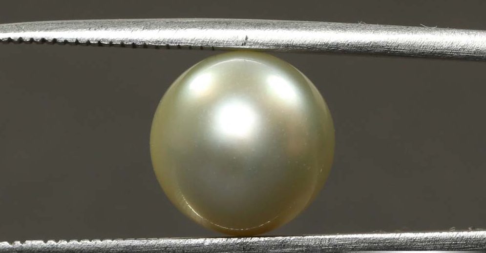 PEARL 6.65 Ct.