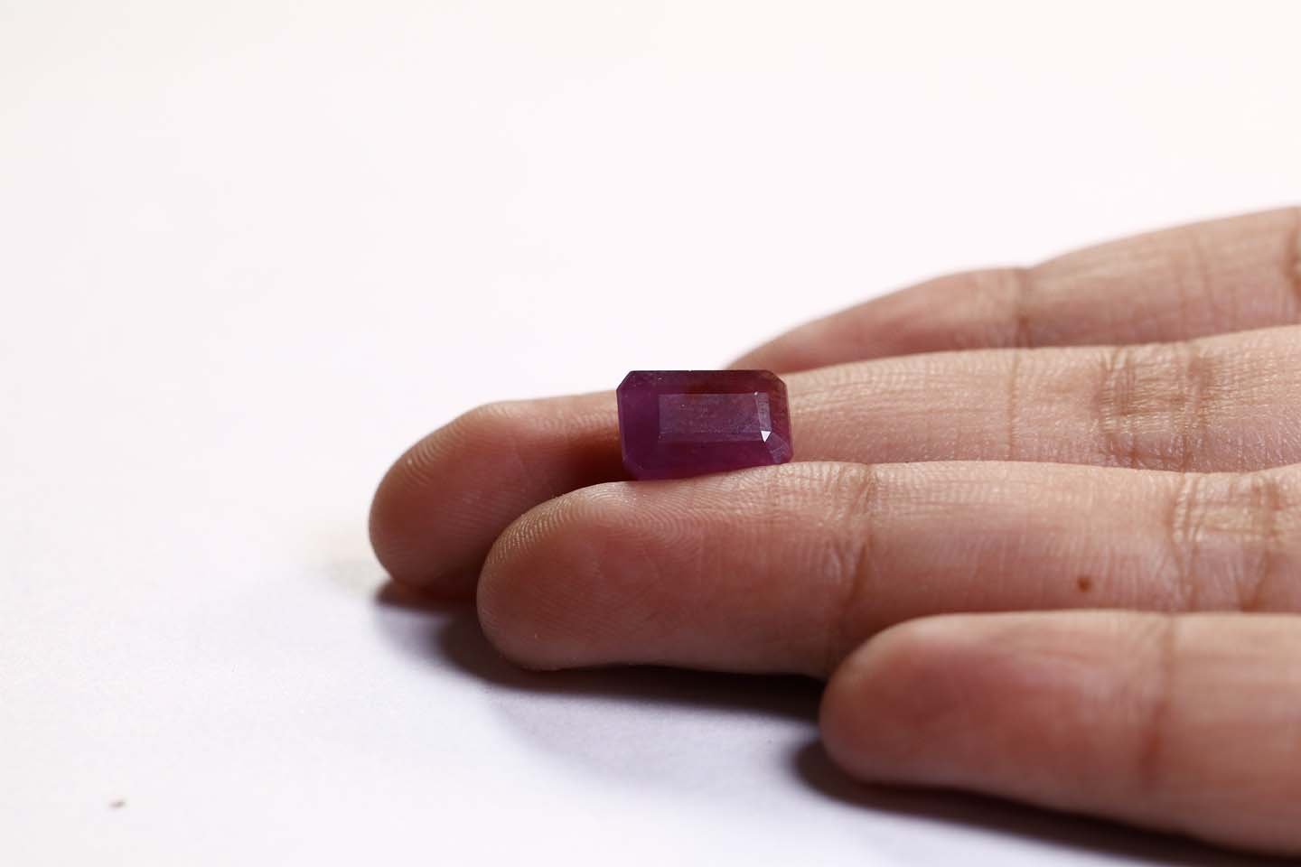 RUB4659 3 Ruby 4.93 Ct.