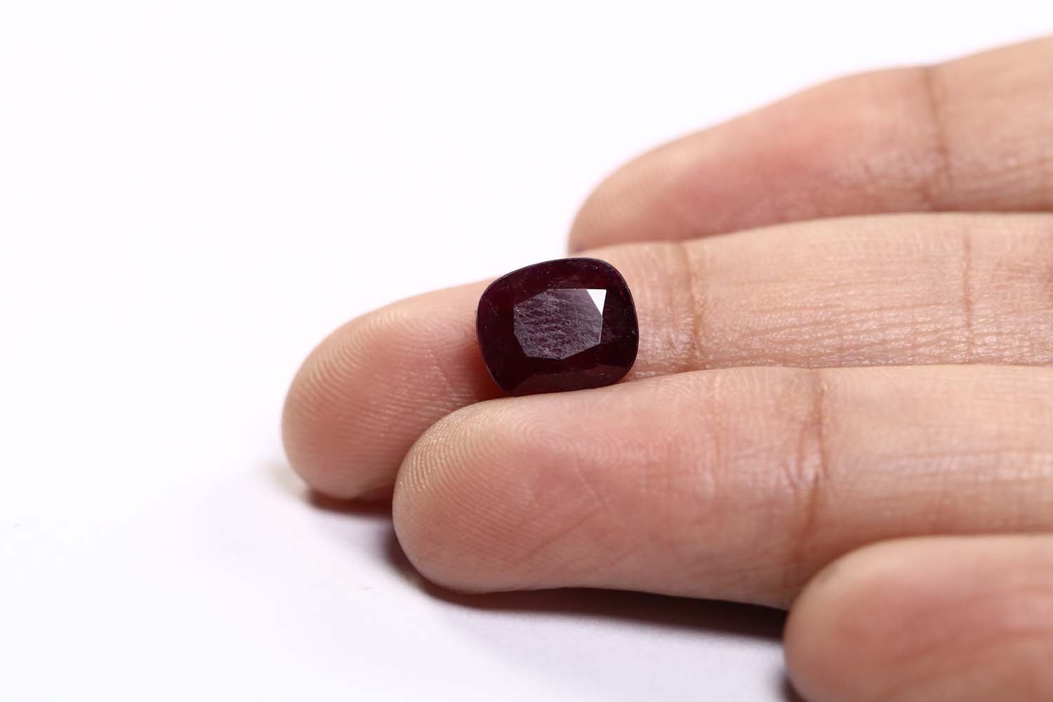 RUB4709 3 Ruby 2.59 Ct.